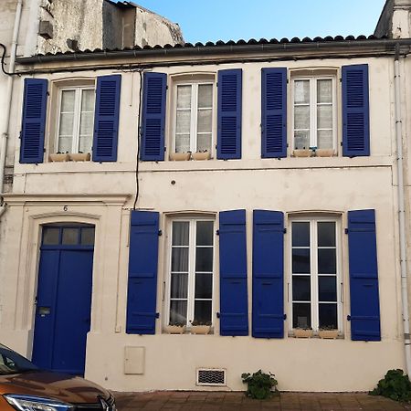 Les Volets Bleus T3 De 80 M2 Patio Privatif Apartment Rochefort  Exterior foto